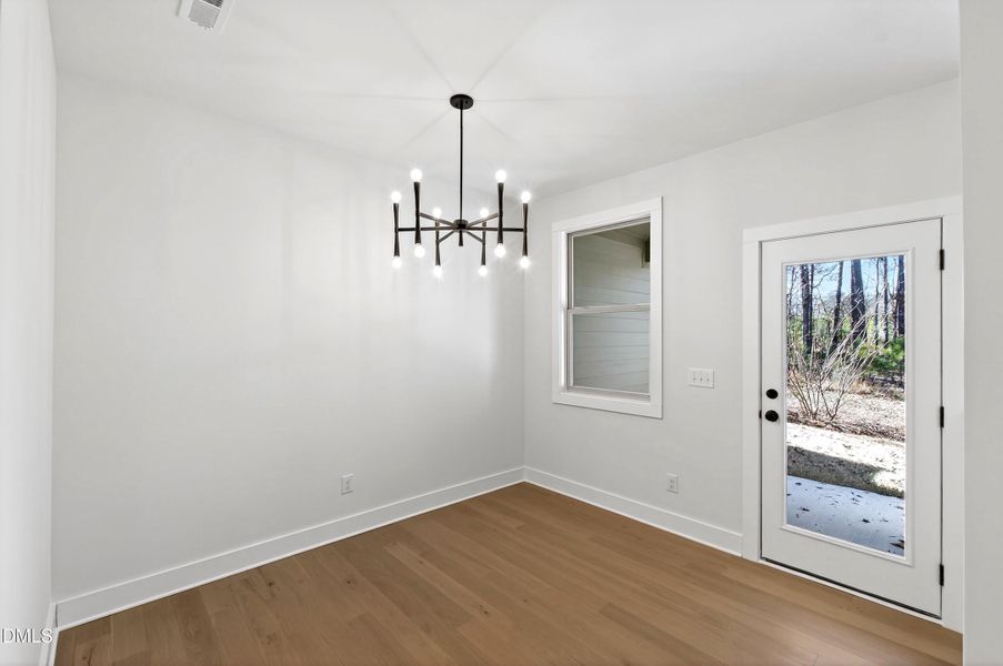 978 Helix (23) 978 Helix (23)