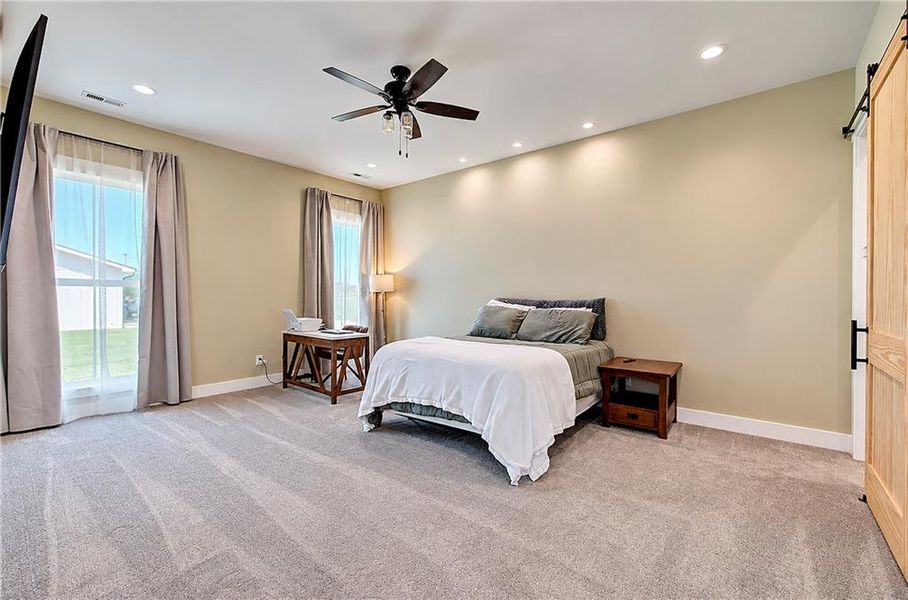 Furnished interior view inside a new home in , Calhoun (Image 18).