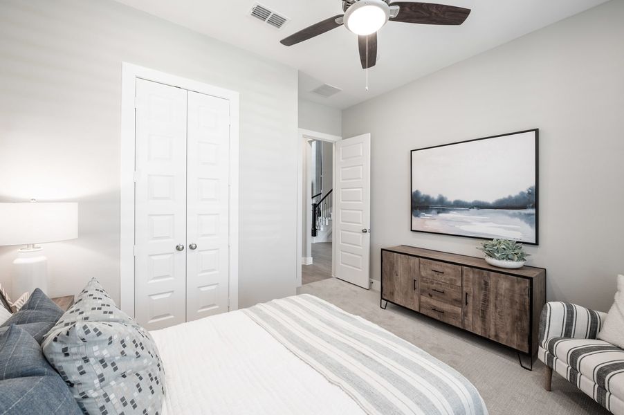 Representative furnished interior of a home built from the Verdin by Tri Pointe Homes in Pecan Ridge, Fulshear (Image 34).