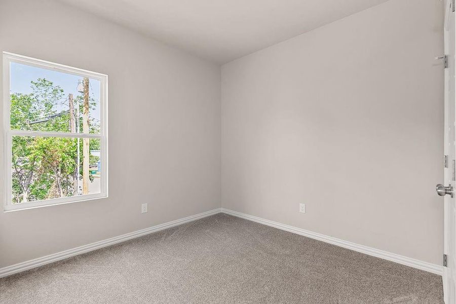 Spacious, unfurnished interior of a new home in , Fort Worth (Image 17).