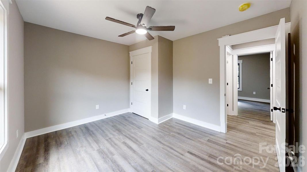 Spacious, unfurnished interior of a new home in , Lawndale (Image 20).