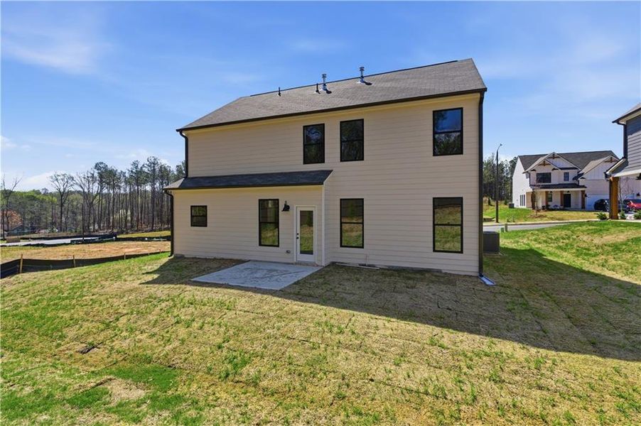 Exterior details and patio area of a home in The Overlook at Factory Shoals, Mableton (Image 3).