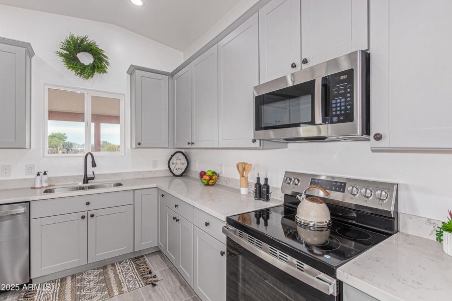 130 S 352nd Dr Tonopah, AZ 85354 130 S 352nd Dr Tonopah, AZ 85354