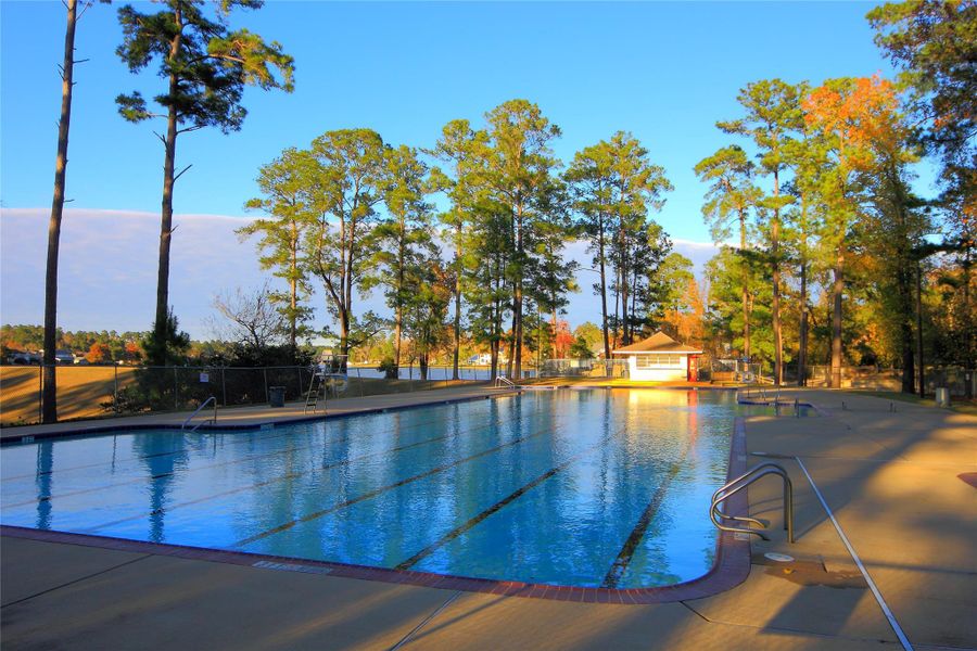 Community amenities in , Huntsville (Image 35).