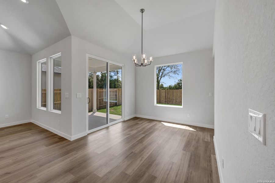 Spacious, unfurnished interior of a new home in August Fields, New Braunfels (Image 8).