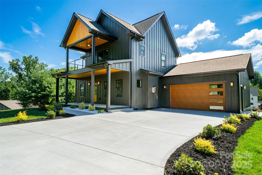 Beautiful Driveway and Landscaping