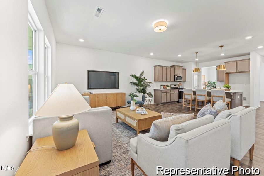 CRF 66 Devin 2098 EC3 IO (10)_REP