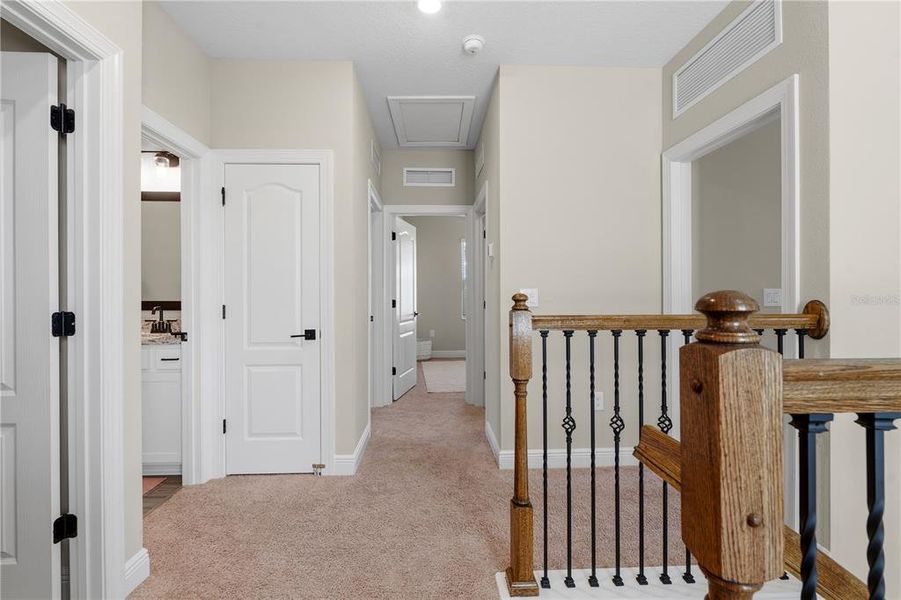 Spacious, unfurnished interior of a new home in Reunion Village, Kissimmee (Image 26).