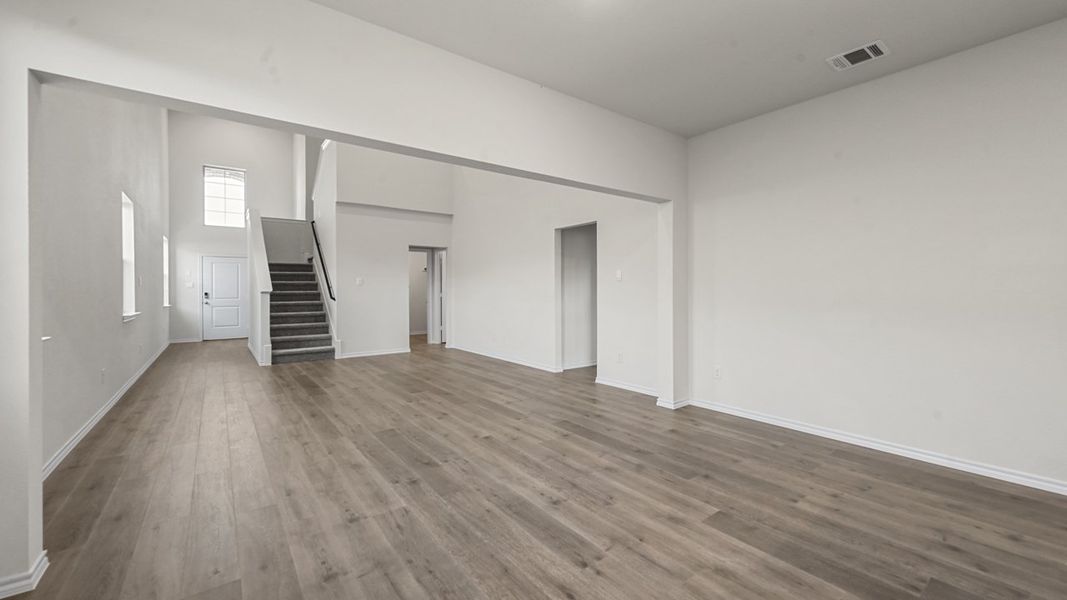 Spacious, unfurnished interior of a new home in Wildcat Ranch, Crandall (Image 16). Spacious, unfurnished interior of a new home in Wildcat Ranch, Crandall (Image 16).