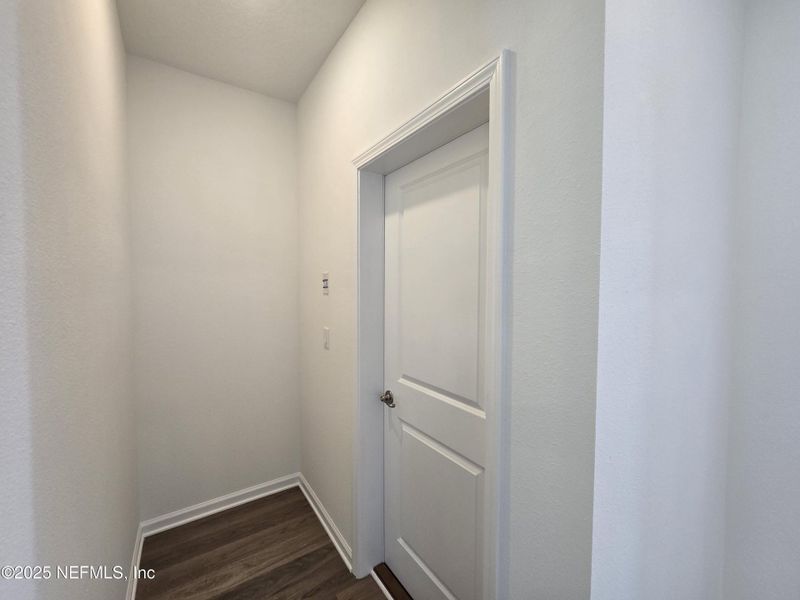 Spacious, unfurnished interior of a new home in Hyland Trail, Green Cove Springs (Image 21). Spacious, unfurnished interior of a new home in Hyland Trail, Green Cove Springs (Image 21).