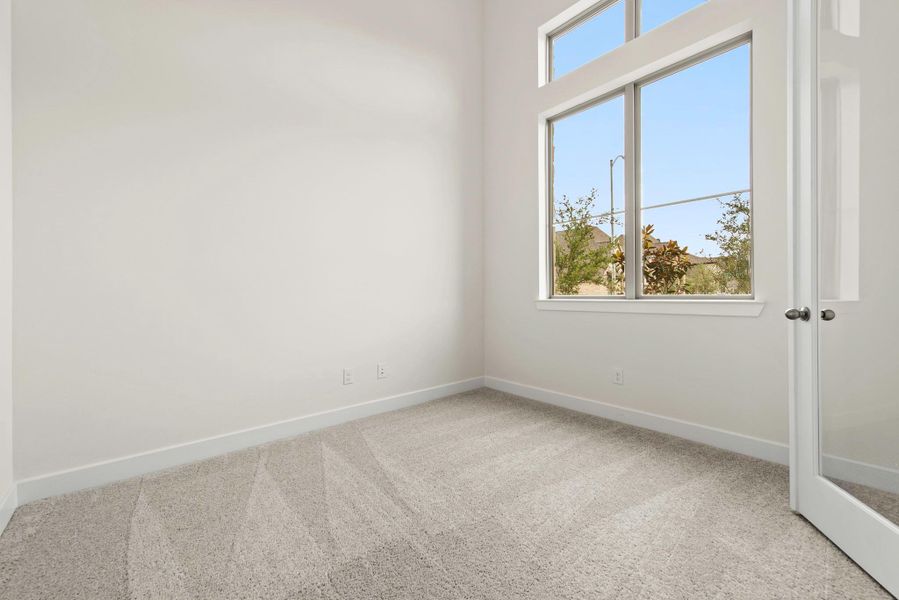 Spacious, unfurnished interior of a new home in Candela – 60', Richmond (Image 11).