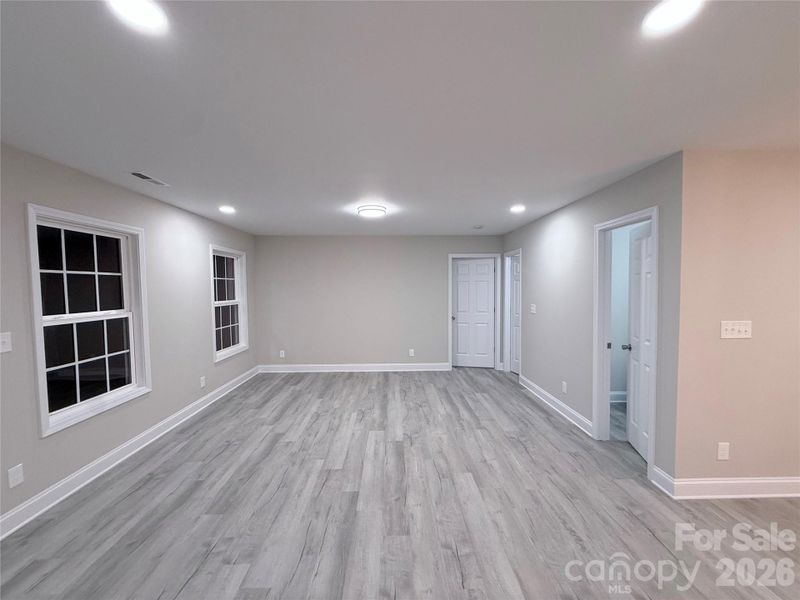 Spacious, unfurnished interior of a new home in , Mooresville (Image 35).