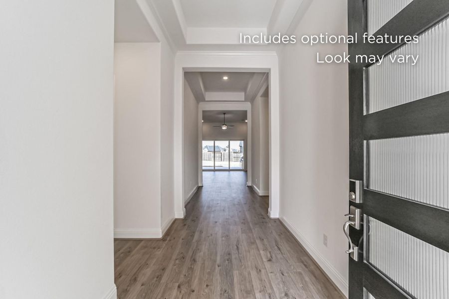Spacious, unfurnished interior of a new home in Meridiana 70', Manvel (Image 11). Spacious, unfurnished interior of a new home in Meridiana 70', Manvel (Image 11).