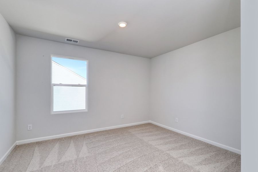 Spacious, unfurnished interior of a new home in Allston Park, Calabash (Image 29).