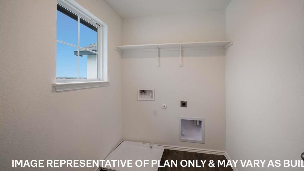 Spacious, unfurnished interior of a new home in Palomino, Manor (Image 11). Spacious, unfurnished interior of a new home in Palomino, Manor (Image 11).