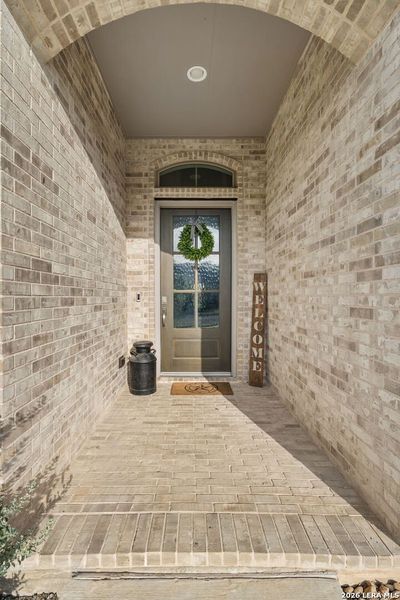 Exterior details and patio area of a home in 6 Creeks, Kyle (Image 3).