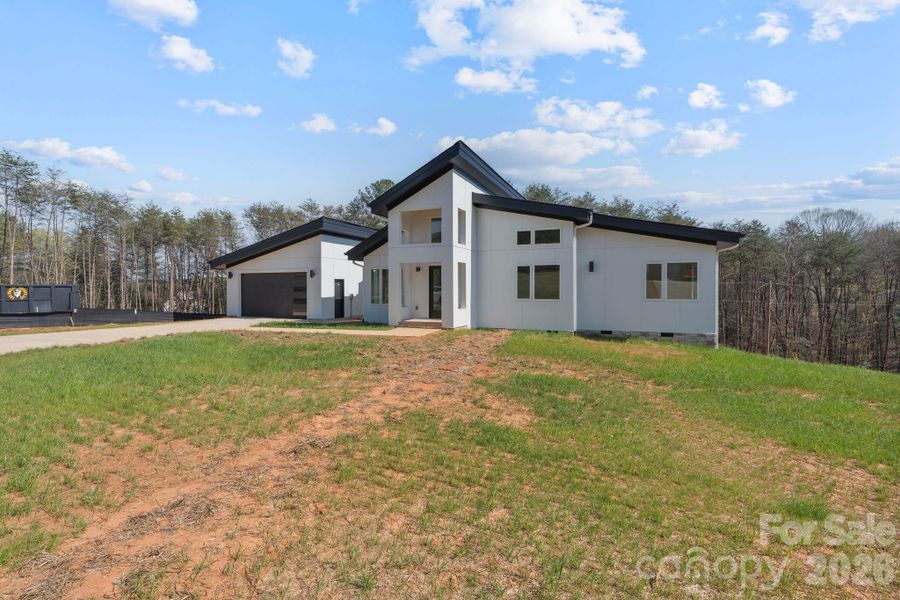 Image 29 of a home in .