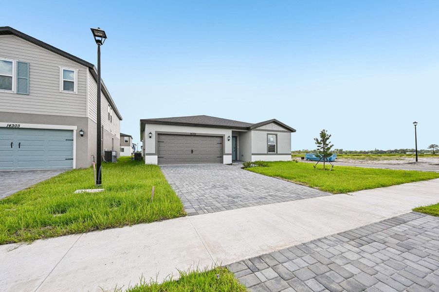 Furnished interior view inside a new home in Meritage Homes at Terra Lago - Classic Series, Indiantown (Image 5). Furnished interior view inside a new home in Meritage Homes at Terra Lago - Classic Series, Indiantown (Image 5).