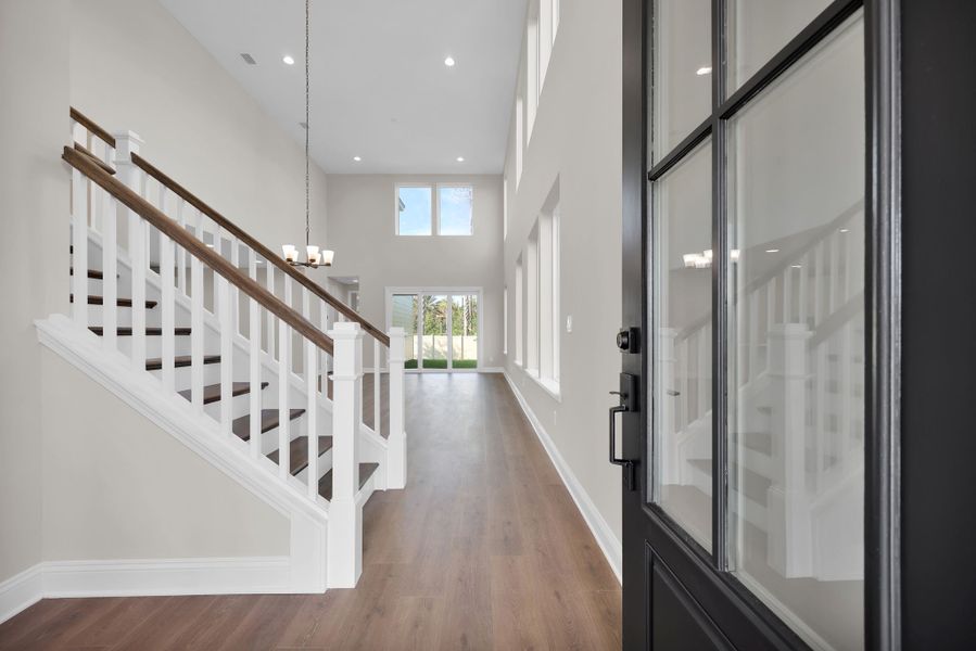 Representative unfurnished interior of a home built from the Palmetto by Riverside Homes in Mariposa at EverRange, Jacksonville (Image 18).