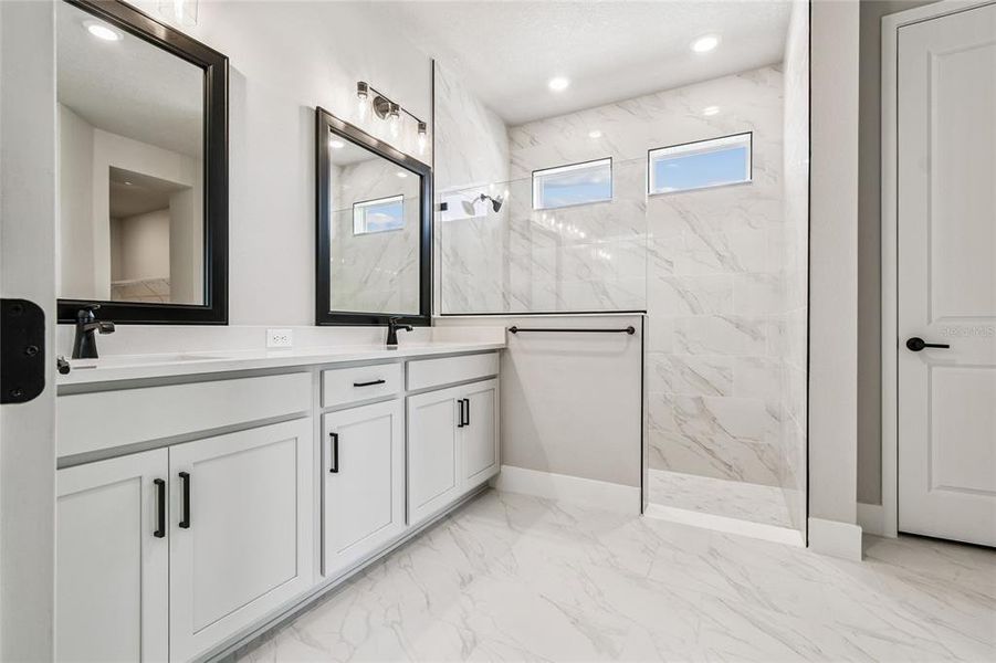 Furnished interior view inside a new home in North River Ranch – Garden Series, Parrish (Image 19). Furnished interior view inside a new home in North River Ranch – Garden Series, Parrish (Image 19).