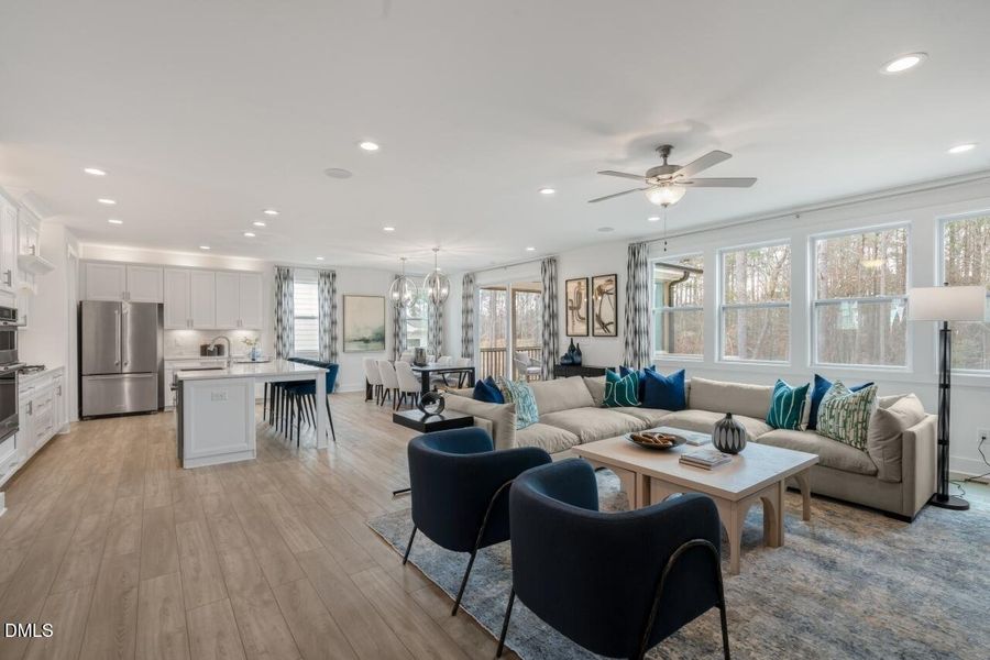 RDU_HighGroveOaks_Prescott_Model_Greatro RDU_HighGroveOaks_Prescott_Model_Greatro