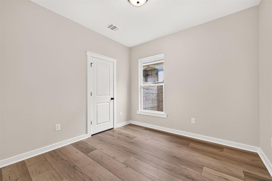 Spacious, unfurnished interior of a new home in Two Step Farm, Montgomery (Image 29). Spacious, unfurnished interior of a new home in Two Step Farm, Montgomery (Image 29).