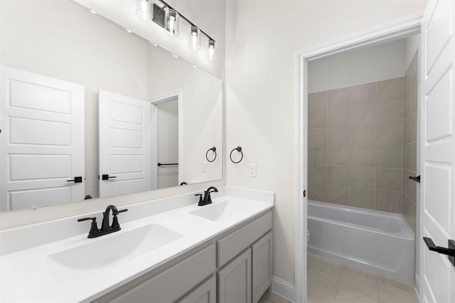 DFW-Lovers Landing-Concept 2622-227 Harmony Avenue-Bath 2-Risewell Homes DFW-Lovers Landing-Concept 2622-227 Harmony Avenue-Bath 2-Risewell Homes
