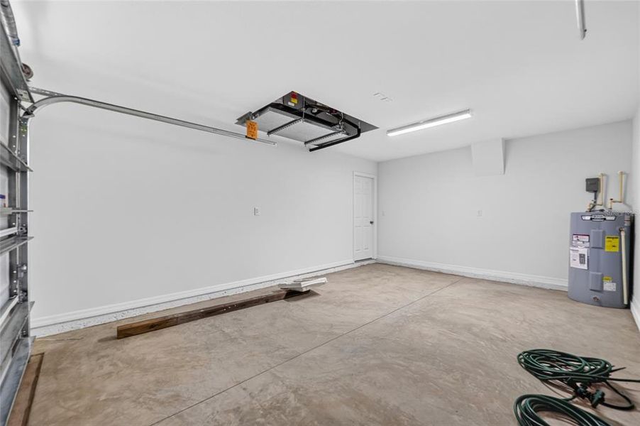 Spacious, unfurnished interior of a new home in , Ocala (Image 31). Spacious, unfurnished interior of a new home in , Ocala (Image 31).