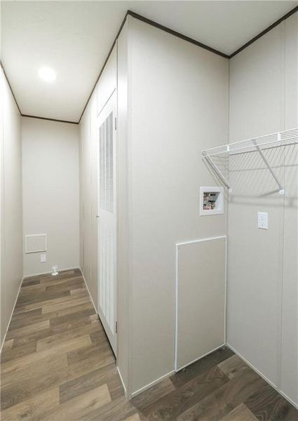 Spacious, unfurnished interior of a new home in , Carrollton (Image 16).
