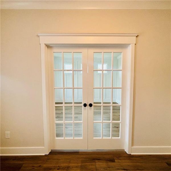 Spacious, unfurnished interior of a new home in Rosewood Lake Estates, Hoschton (Image 29). Spacious, unfurnished interior of a new home in Rosewood Lake Estates, Hoschton (Image 29).