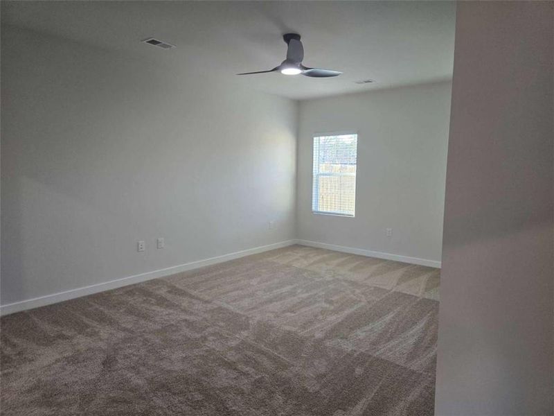 Spacious, unfurnished interior of a new home in Southern Hills, McDonough (Image 30).
