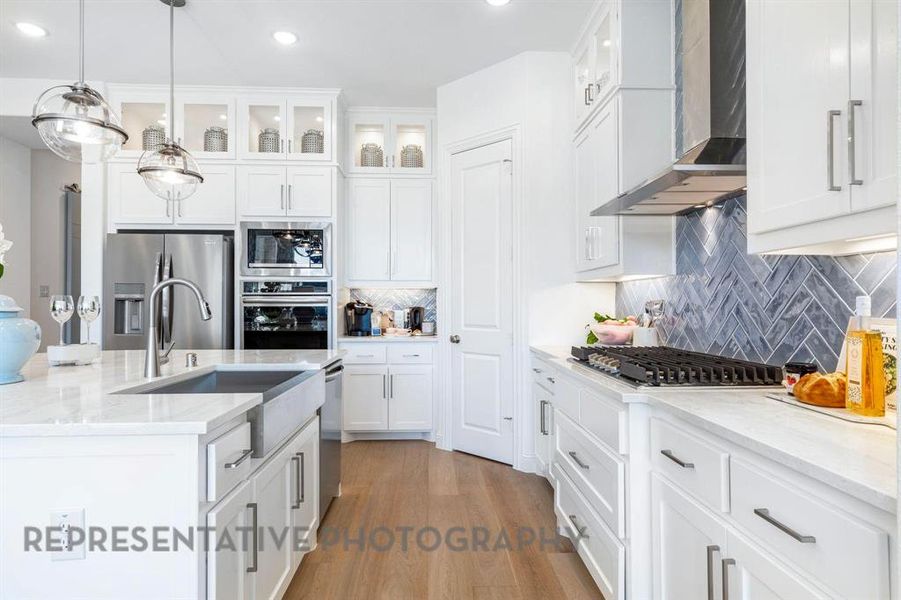 Furnished interior view inside a new home in Star Trail, Prosper (Image 14).