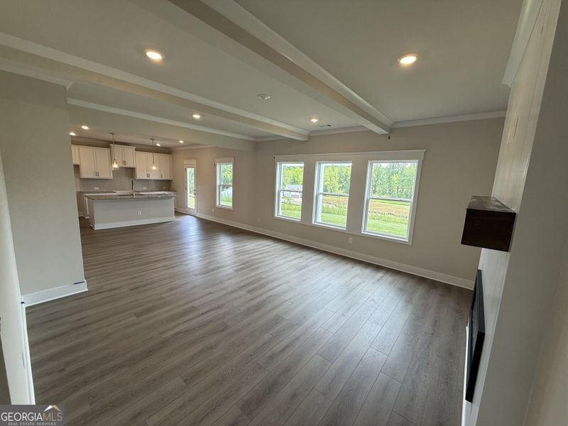 Spacious, unfurnished interior of a new home in Enclave at Logan Point, Loganville (Image 16).