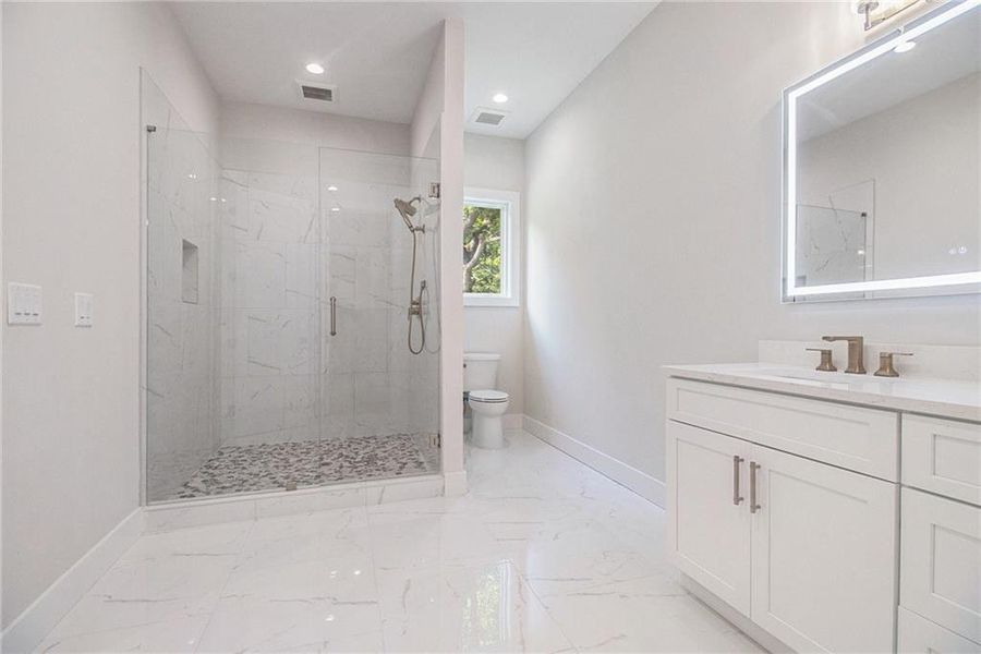 Image 44 of a home in .