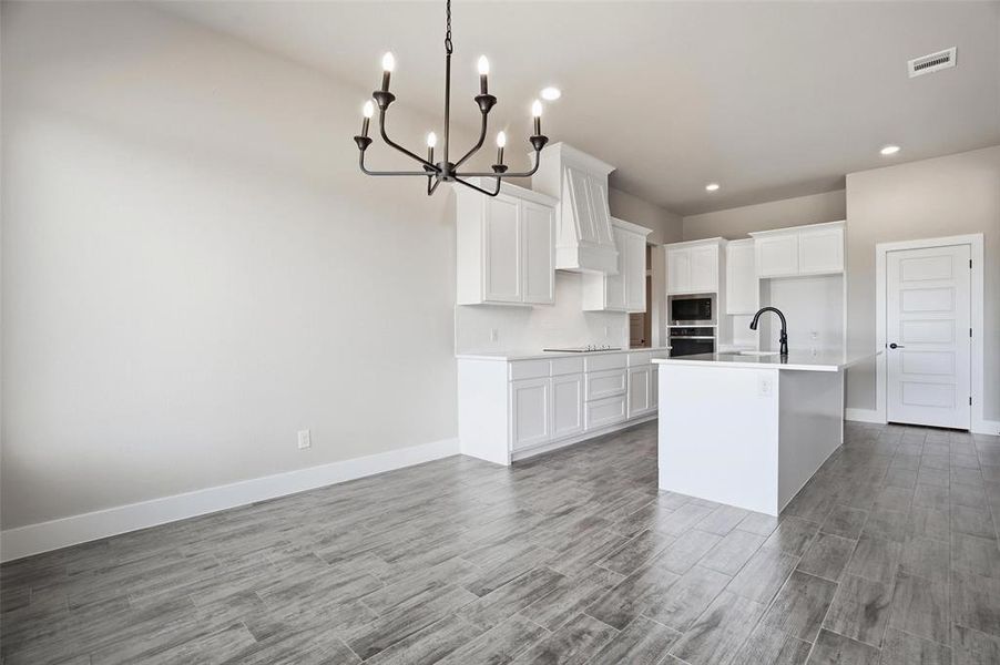 Spacious, unfurnished interior of a new home in Taylor Ranch, Springtown (Image 39).