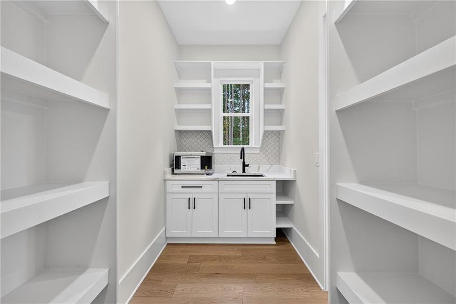 Furnished interior view inside a new home in , Lawrenceville (Image 8).