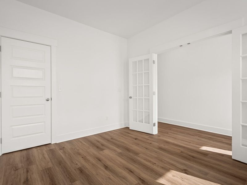 Spacious, unfurnished interior of a new home in Woods Crossing, Gallatin (Image 21).