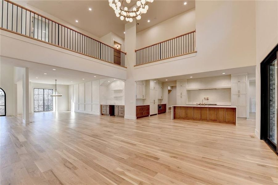 Spacious, unfurnished interior of a new home in , Alpharetta (Image 14).