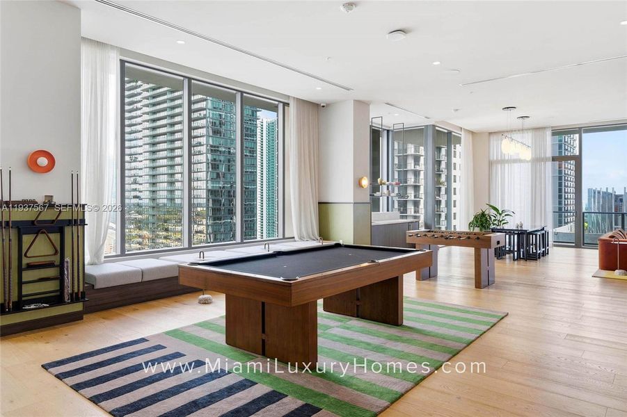 Community amenities in , Miami (Image 44).