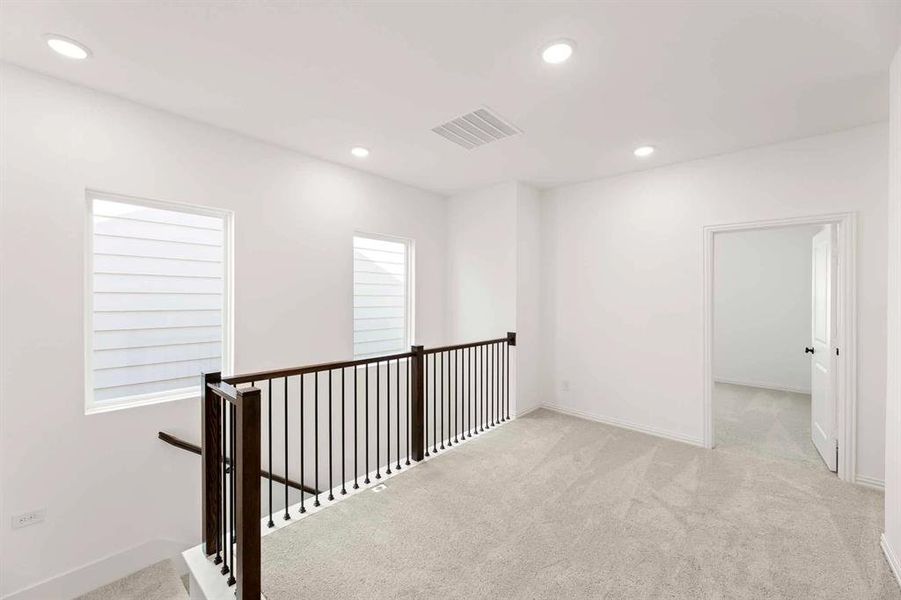 Spacious, unfurnished interior of a new home in Sereno Oaks at Buckner Terrace, Dallas (Image 21). Spacious, unfurnished interior of a new home in Sereno Oaks at Buckner Terrace, Dallas (Image 21).