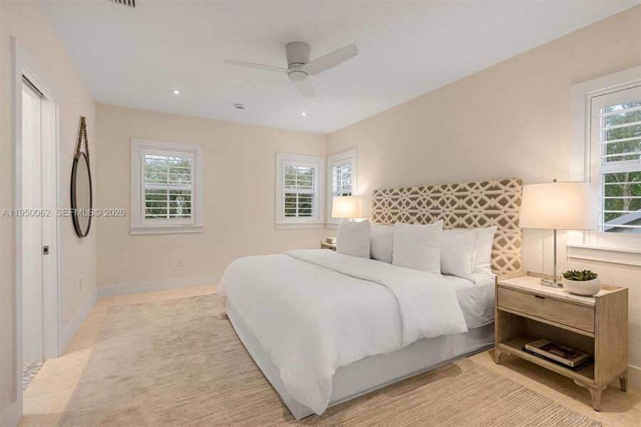 Furnished interior view inside a new home in , Islamorada, Village of Islands (Image 16).