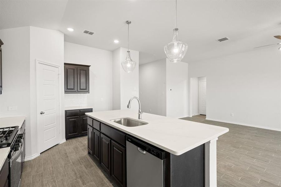 1908 Seminole- Kitchen-5