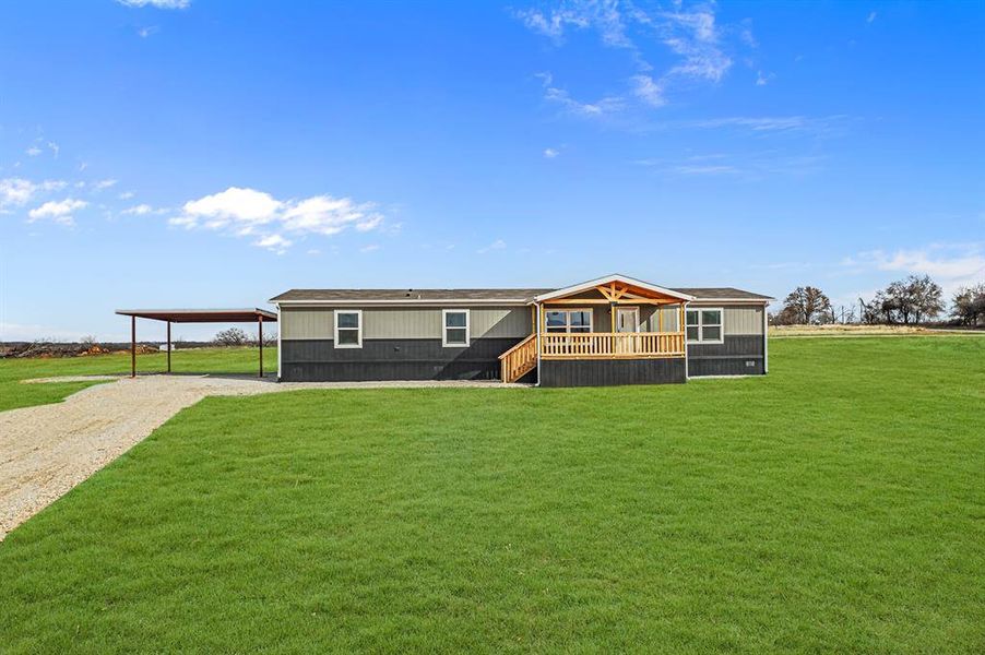 Community amenities in , Poolville (Image 32).