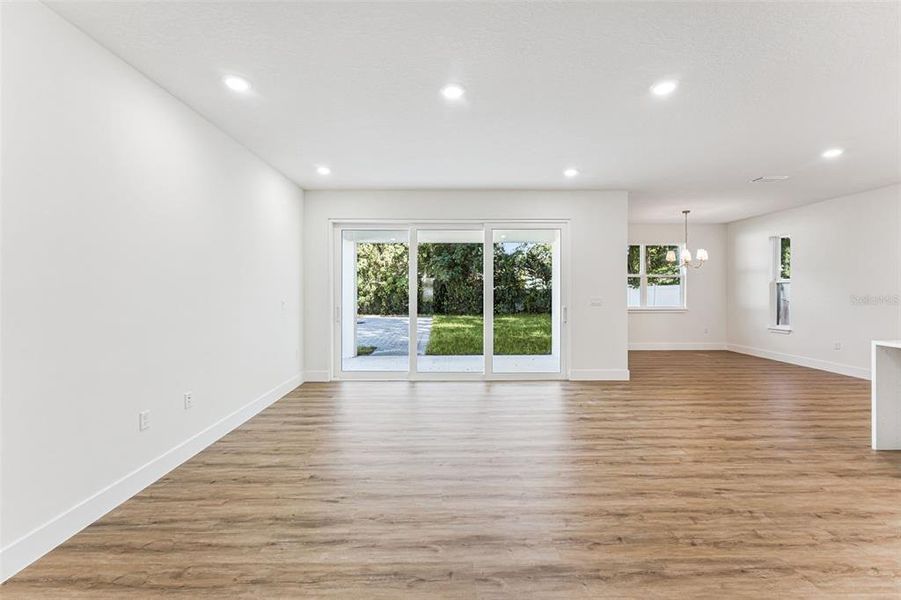 Spacious, unfurnished interior of a new home in , Belle Isle (Image 18).
