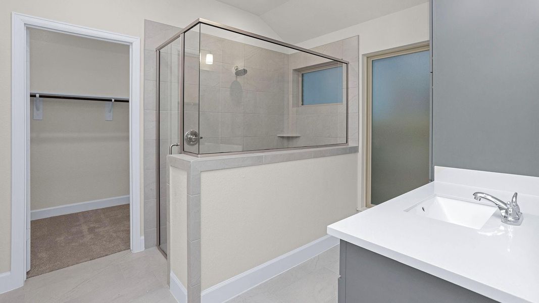 Image 12 of a home in Woodhavyn 40'. Image 12 of a home in Woodhavyn 40'.