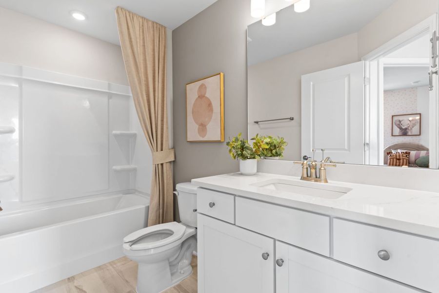 Representative furnished interior of a home built from the Joliet by Pulte Homes in Lakeside Townes at Riverlights, Wilmington (Image 17).