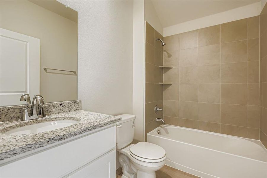 Furnished interior view inside a new home in Middlefield Village, Dallas (Image 6).