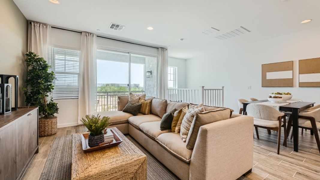 Verdin Great Room Verdin Great Room