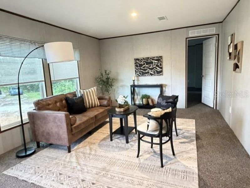 Furnished interior view inside a new home in , Chiefland (Image 4).