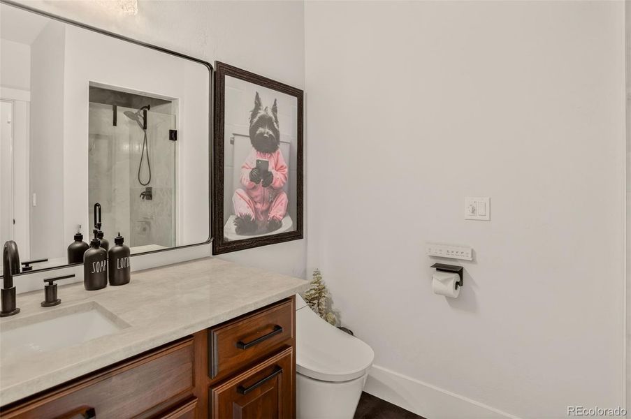 Furnished interior view inside a new home in , Evergreen (Image 19).